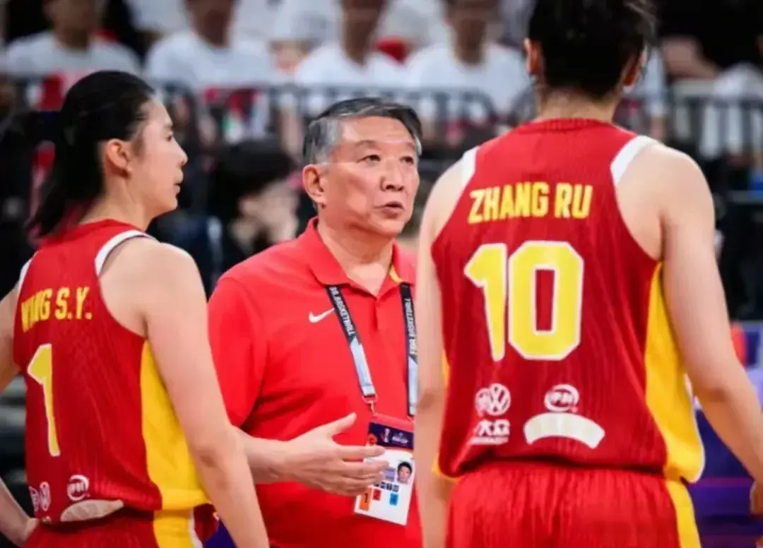 国女篮暴露, 年世预赛