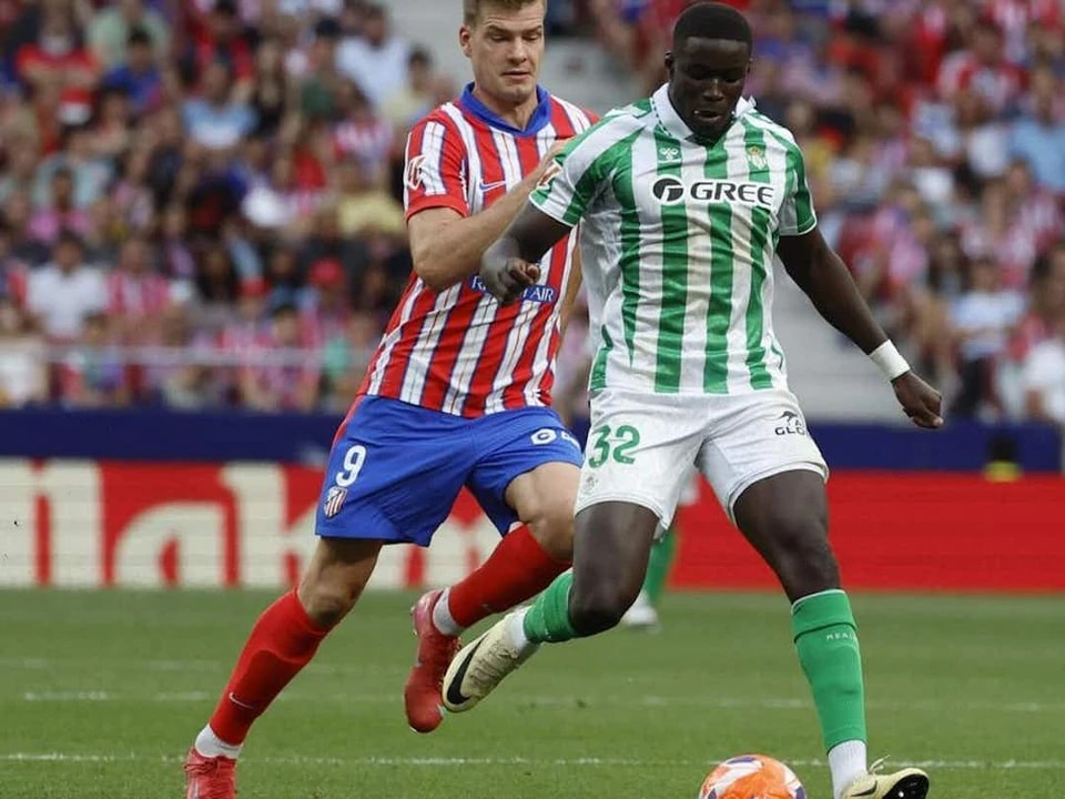 和参加欧协, 马丁的球队, AA