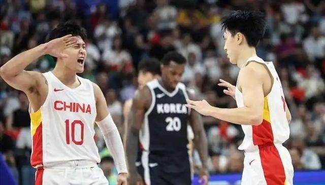 中国队三战, 的比赛中对, 利亚 中国队三战, 的比赛中对, 利亚