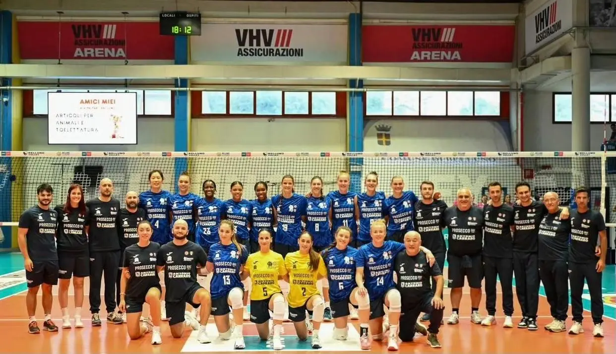 而在联赛前, 些时候的季, 强的