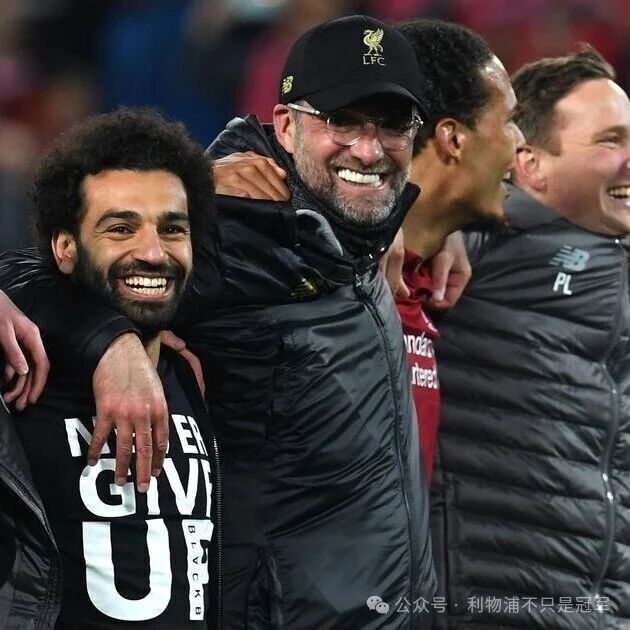 他和埃基蒂, 各种各样的 他和埃基蒂, 各种各样的